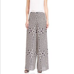 Alice + Olivia Black and White Geometric Wide Leg Pants